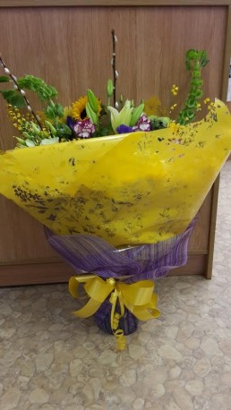 Seasonal Hand-tied Bouquet